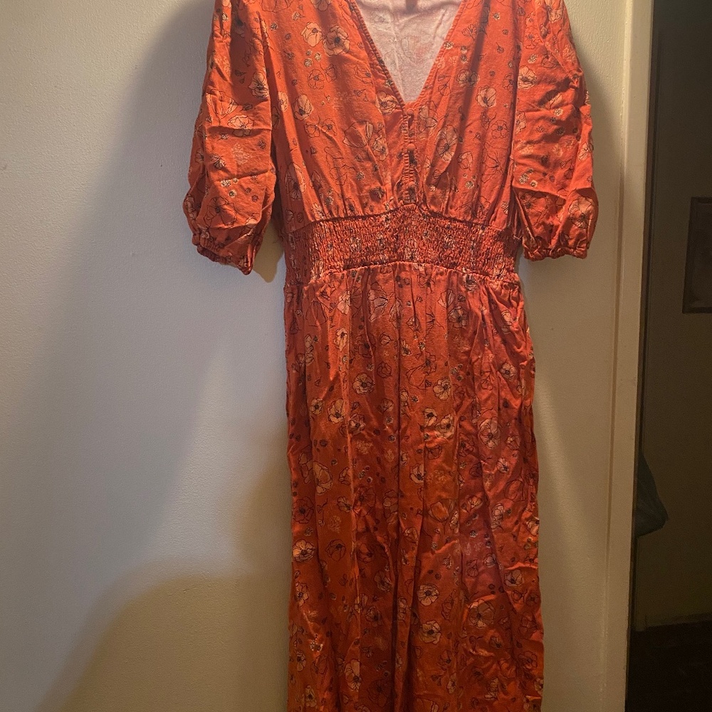 Gorgeous orange dress
